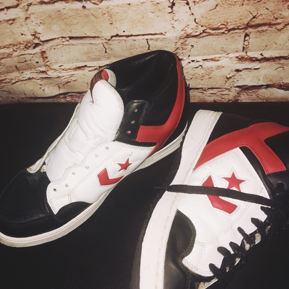 converse weapon evo mid